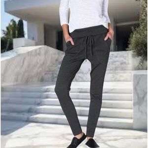 Bobi L charcoal Luxe Jogger